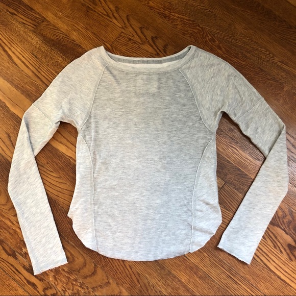 Abercrombie & Fitch Sweater - Picture 3 of 5